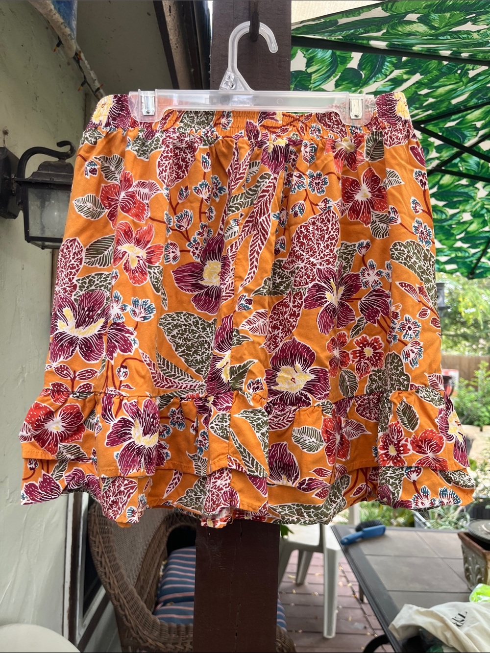 Christian Siriano Mustard Floral Tiered Ruffle Mini Skirt EUC